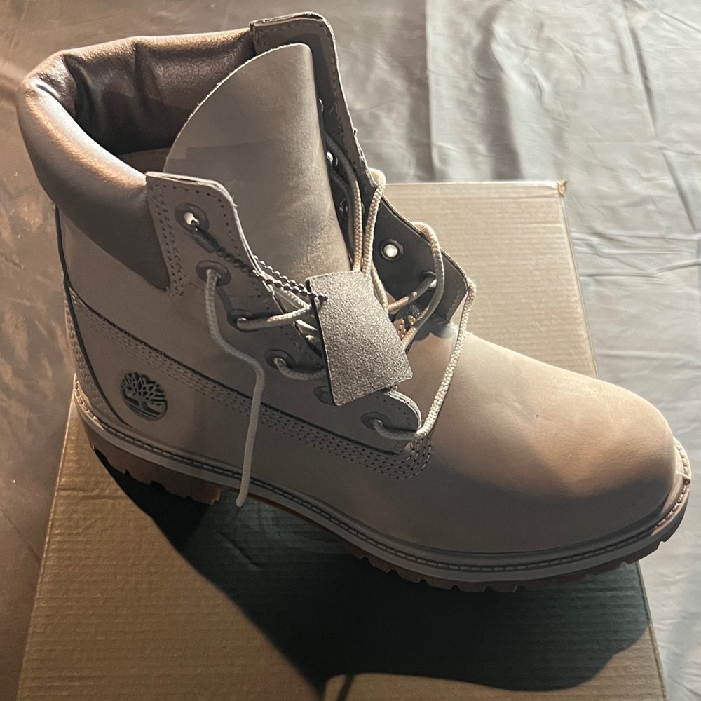 Timberland Light Gray Leather Boot